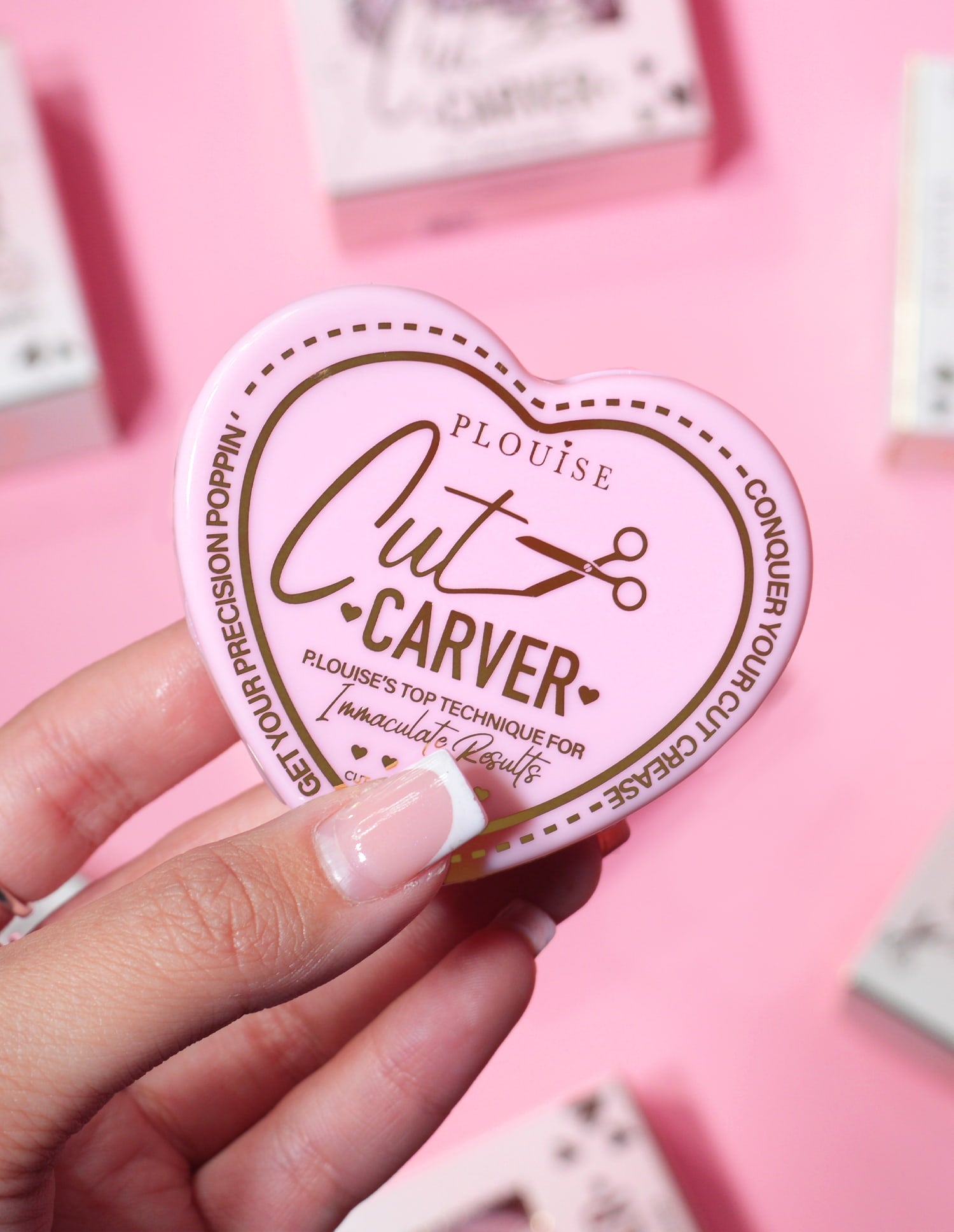 P.Louise Cut Carver Brush for Precision Makeup
