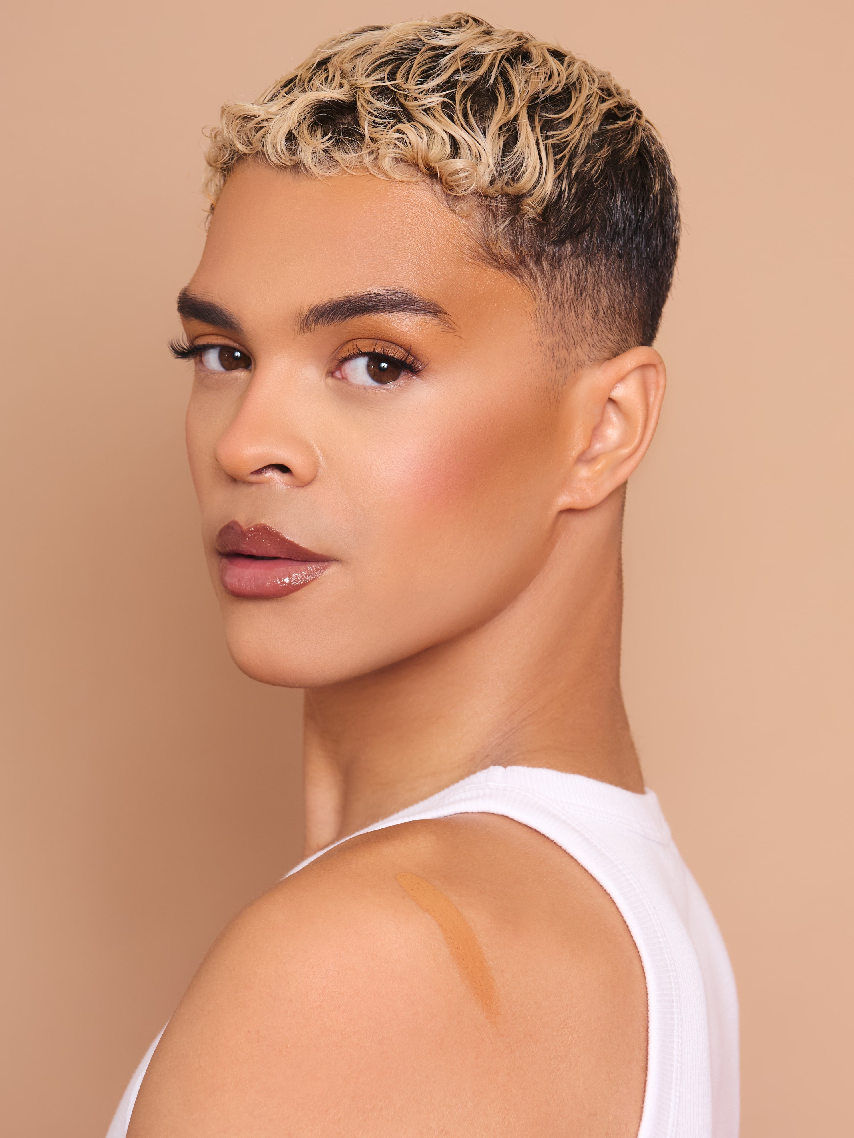 P.Louise Vegan Cream Bronzer - 20 Shades, Matte Finish, Buildable Coverage