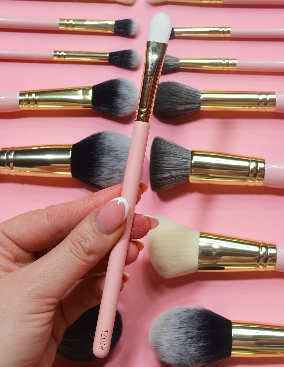 P.Louise Base Brush #7071 - Flat Makeup Brush for Flawless Crease & Lip Art